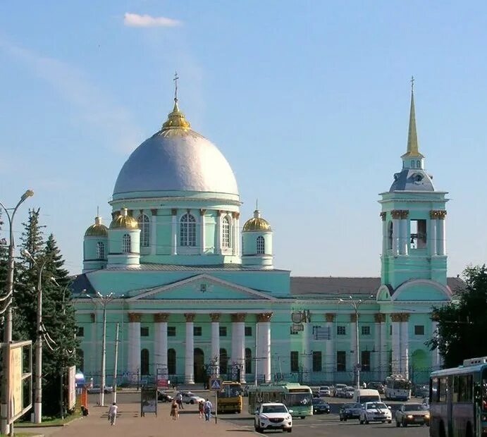 Знаменский кафедральный собор Курск. Достопримечательности Курска Знаменский собор. Красная площадь Курск Знаменский собор. Ночной Знаменский собор Курск