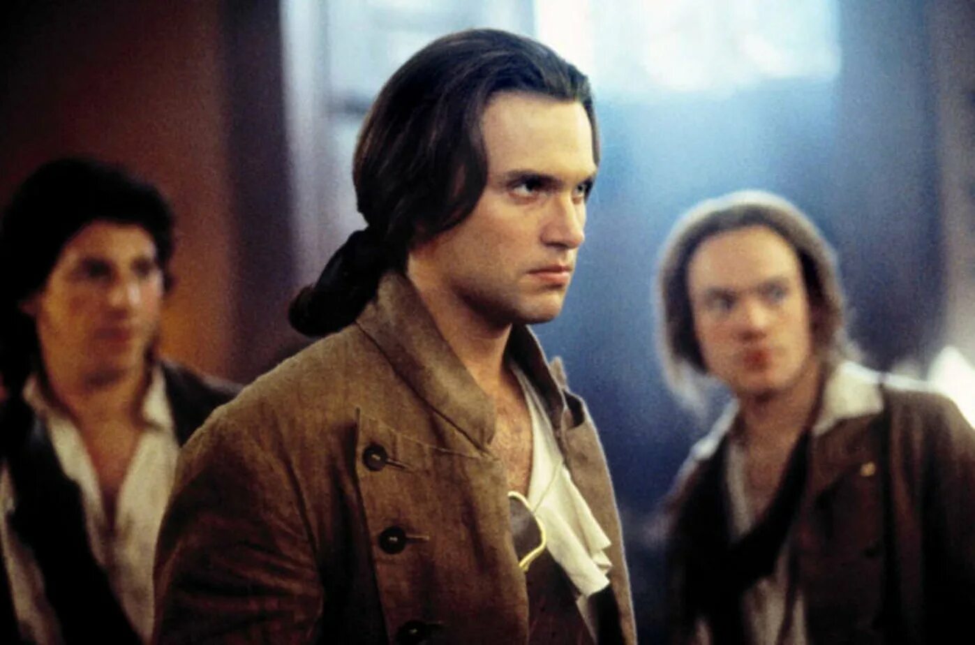 Клуб похитителей 2002. Клуб похитителей фильм 2002. Элис эванс фильмы. Клуб похитителей. Патрик малахайд похищенные.