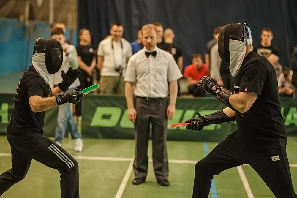 Тренировка ножевого боя. Современный ножевой бой. Тренировочный нож ножевой бой. Ножевой бой. Тренировка ножевого боя.