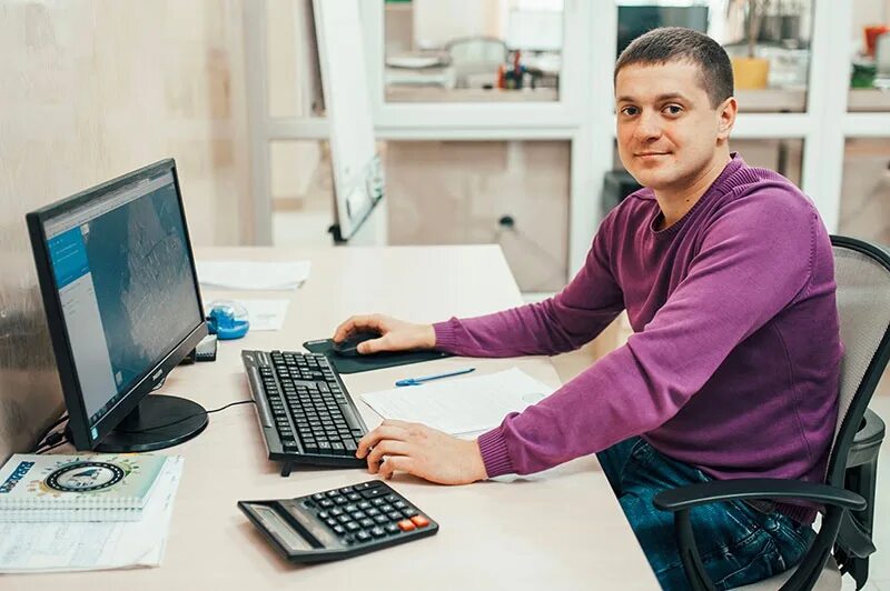 Логист на дому. Оператор диспетчерской службы. Пиар специалист. Диспетчер. Оператор колл центра.