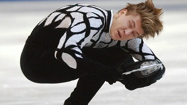 Навка на конкурсе танца. Фигурное катание от макса ягудина дзен. Тренер александры трусовой. Фигурное катание от макса ягудина дзен. Факты про александру трусову.