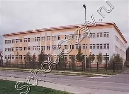 Губкинский школа 2. Город губкин школа 13. Здание из мку в москве. Сош 11 губкин. Школа 7 города губкинский.