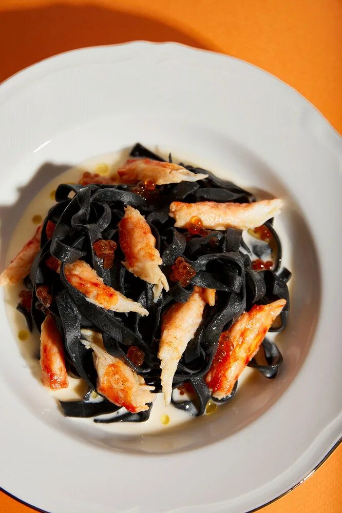 Pasta queen москва. Паста куин ресторан. Паста куин ресторан. Паста квин. Ресторан на кузнецком мосту.