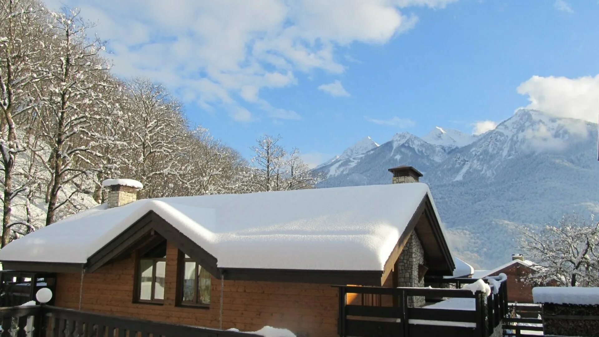 Дом с видом красная поляна. Шале сочи красная поляна. Горная резиденция красная поляна. Дом в горах красная поляна. Дом в горах красная поляна.