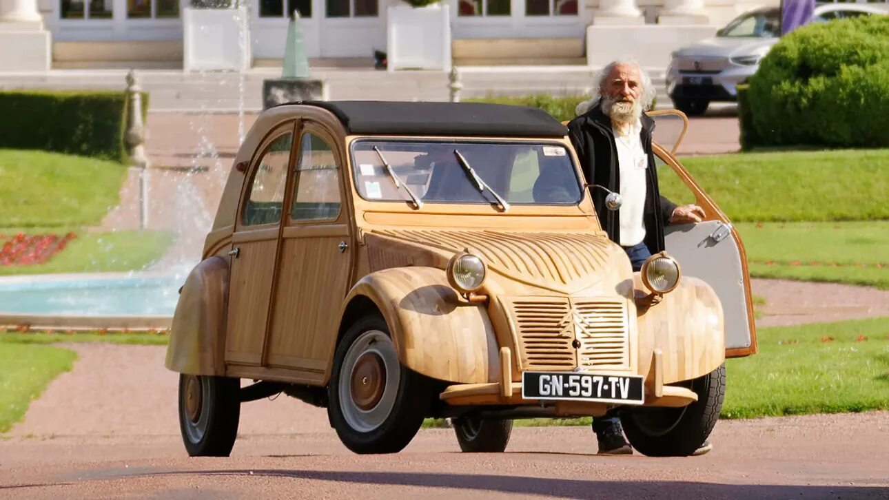 Француз построить. Citroen 2cv Concept. Citroen 2cv из дерева. Деревянная машина. Деревянная машина ржач.