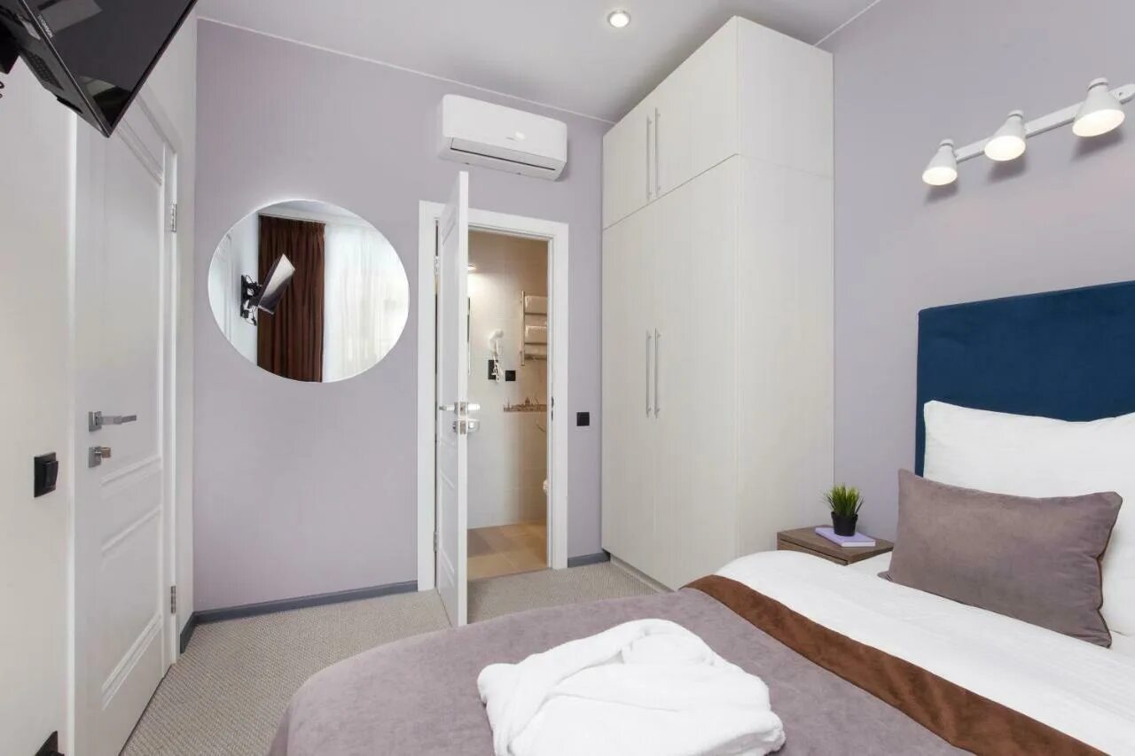 Отель санкт петербург wow. , 11/2. Сокрома отель санкт-петербург. Sokroma санкт-петербург на невском. Sokroma wow hotel санкт-петербург.