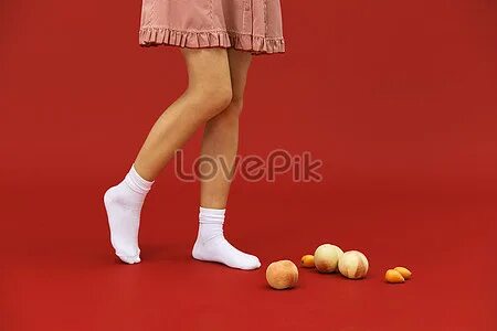 Schoolgirl leg