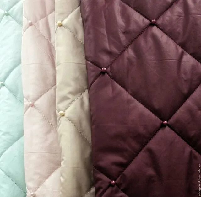 Ткань плащевка стеганая. Ткань стеганая для куртки. Ткань стеганая для куртки. Стеганая плащевка. Ткань стежка аляска250г.