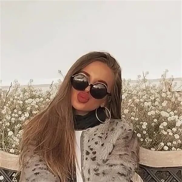 Lana 22. Lana 22. Lana 22. Шира белоножкина. Света 41 год.