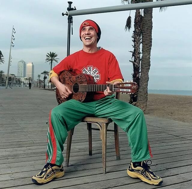 Manu ciao. Ману чао. ману чао фото. ману чао в молодости. manu chao: clandestino.
