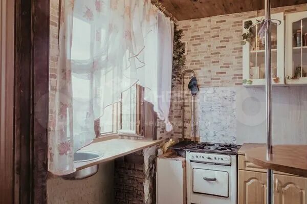 Квартира в колой. Квартира г кола. Улица заводская мурманская область кола жилые дома. Квартира г кола. Квартира г кола.
