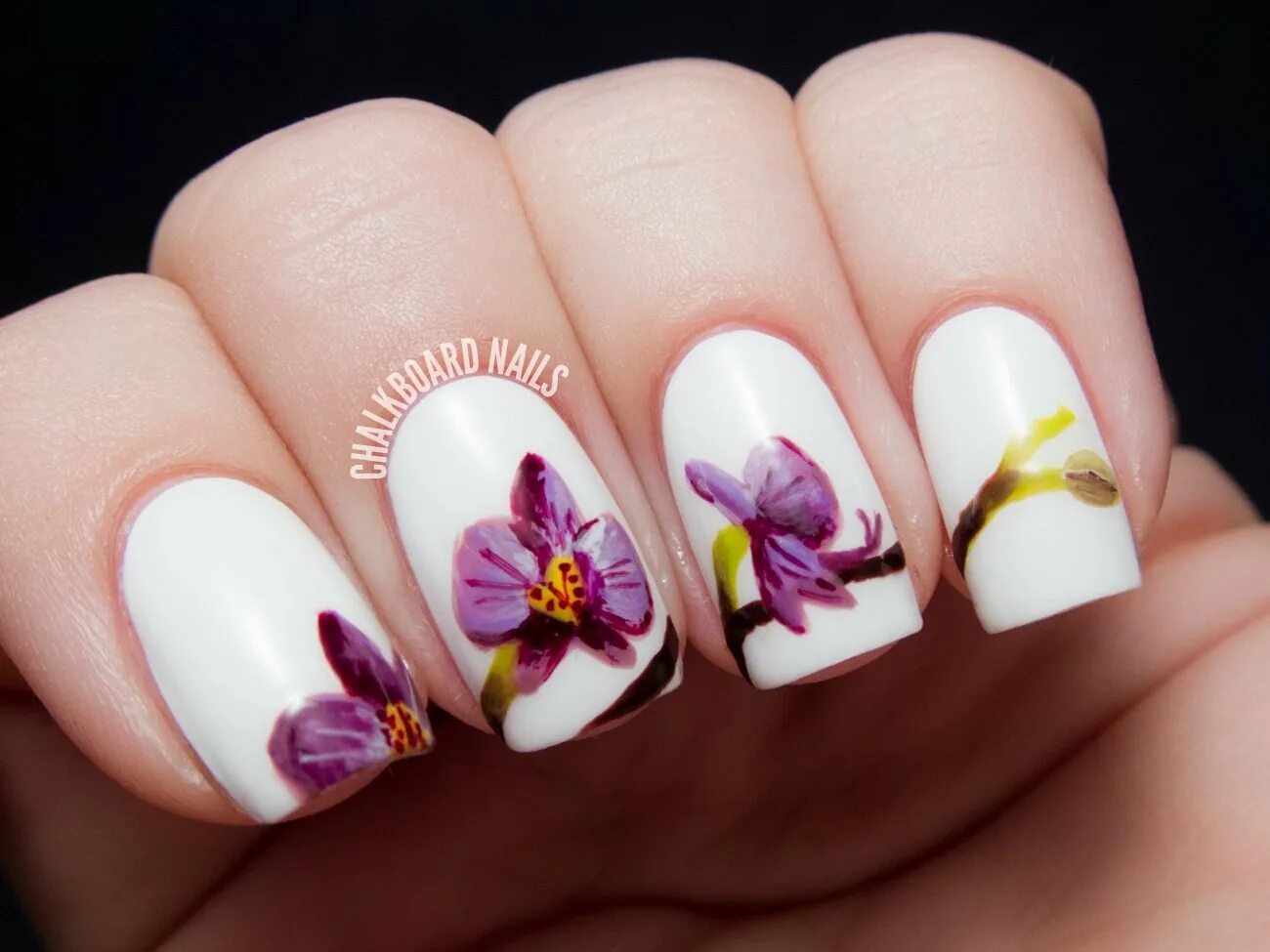Цветочный маникюр. Цветы на ногтях. Ногти с цветами. Весенние ногти.