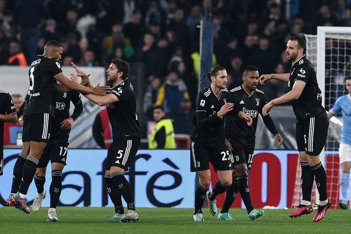 22 00 лацио ювентус. Ювентус. европа лигаси. juventus vs real madrid 2014. рабьо и аллегри.