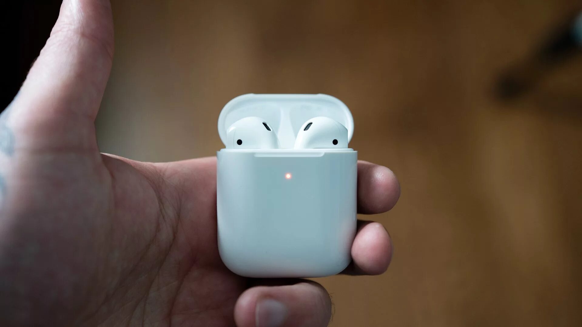 Аирподс 2. Apple AIRPODS (2nd Generation). AIRPODS (2‑го поколения). AIRPODS 2 2019.