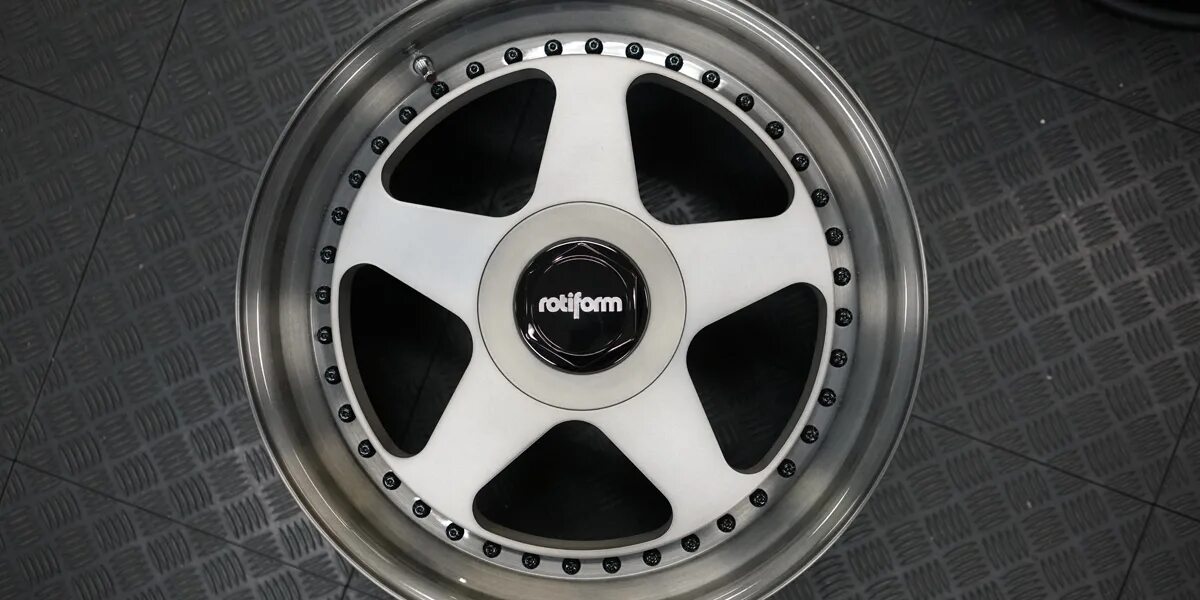 Rotiform r15 4x100. Протектор 47 выборг. Отзывы о 47wheels. Отзывы о 47wheels. Диски rw premium.