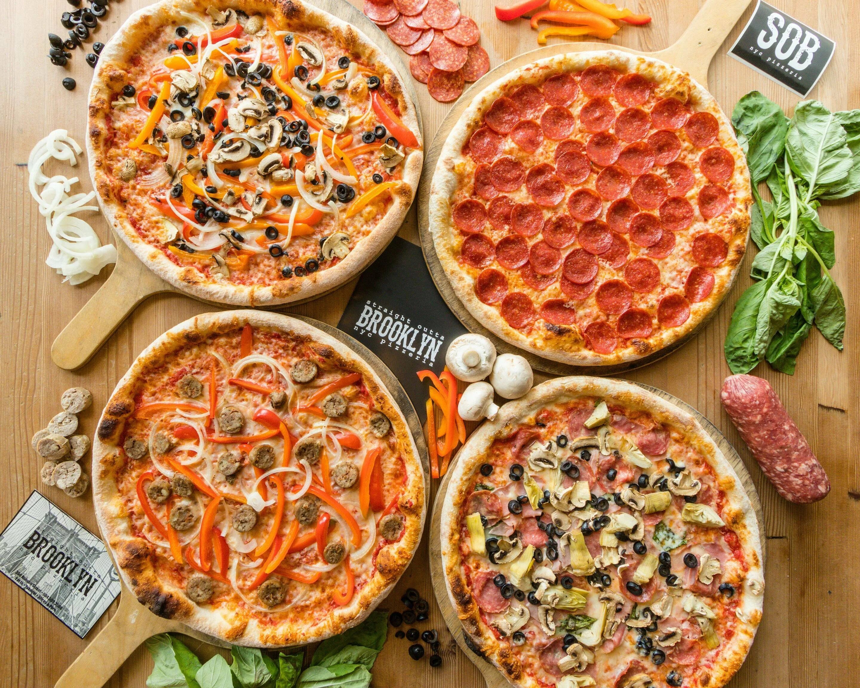 Казань работа пицца. Пицца бруклин бруклин пицца. brooklyn пицца казань. brooklyn pizza казань меню. стили пиццы.