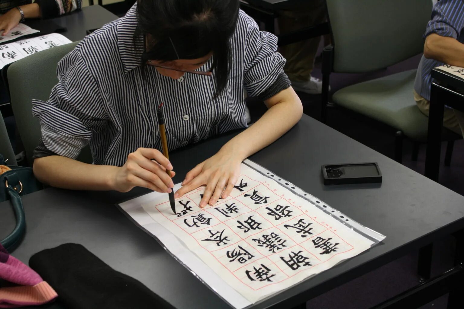 китайские вузы для иностранных студентов. школа китайского языка. занятия китайским языком. преподавание китайского. обучение русскому языку китайских.