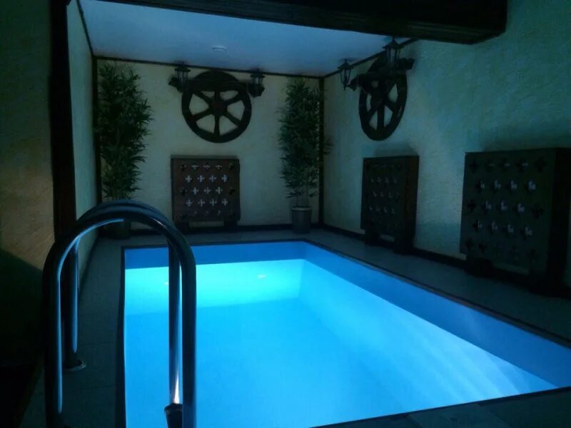 русские парные энгельса 147 сауна. сауна с бассейном рядом. сауна нефтекамск. сауна нефтекамск с бассейном недорого. сауна карла маркса амадеус.