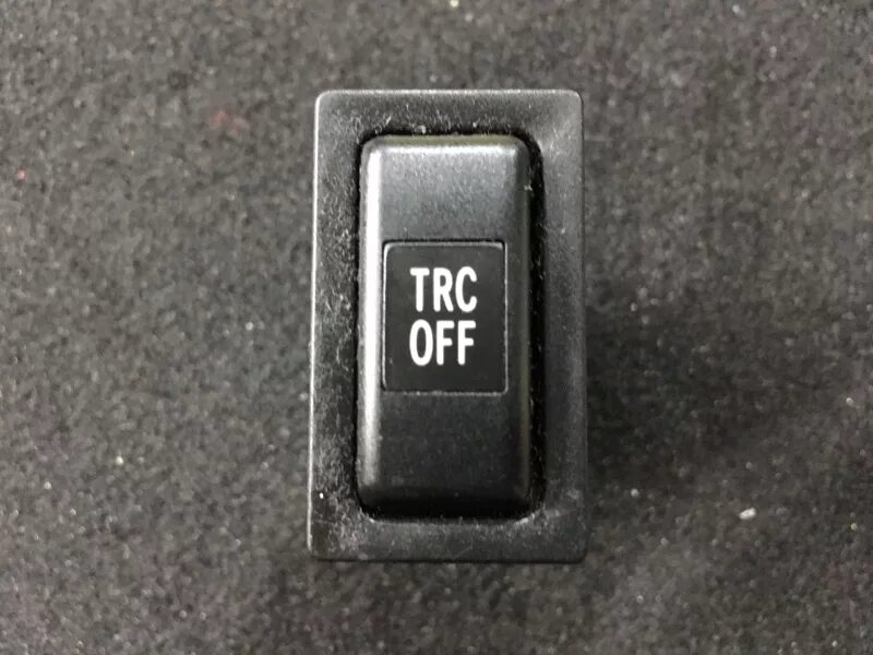 Кнопка trc off. Кнопка toyota. 3630e05 кнопка toyota. обозначение кнопок тойота альфард. трафарет кнопок тойота.