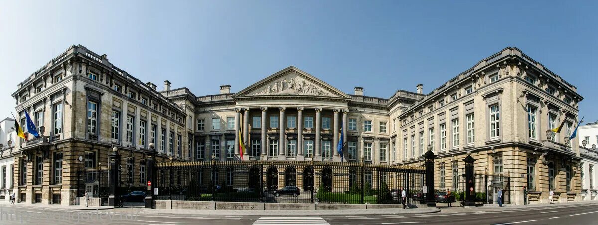 Испания парламент структура. Сенат бельгии. Дворец наций в брюсселе. Федеральный парламент бельгии. Дворец наций в брюсселе.
