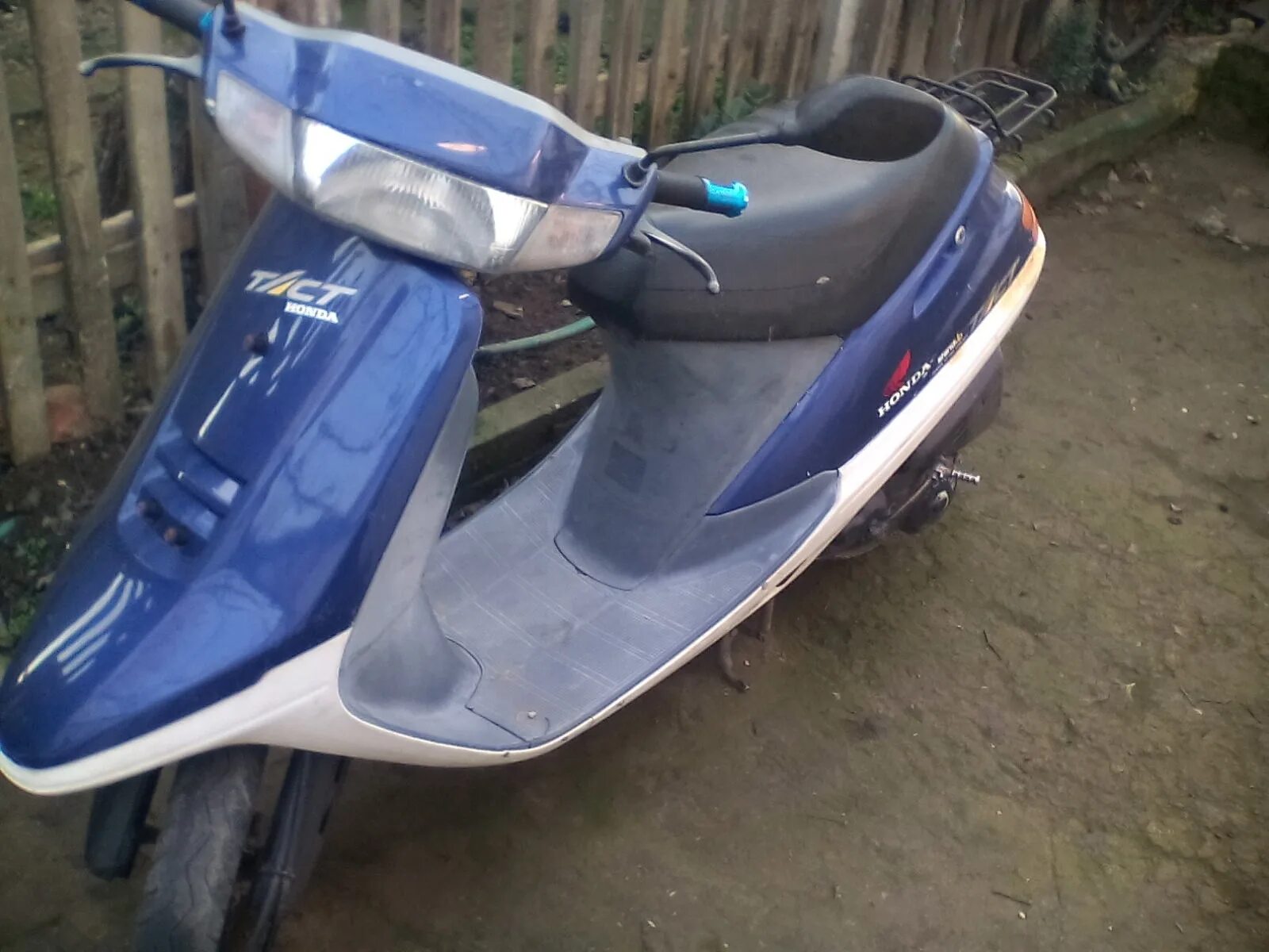 Номер хонда такт. Номер хонда такт. Honda tact af24. Хонда такт 24 с корзиной. Хонда такт аф 16.
