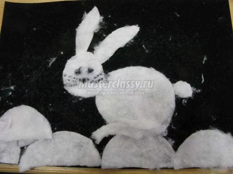 Зайчик из ватных дисков. Заяц из ватных дисков. поделка зайчик из ватных дисков. зайчик из ватных дисков и ваты. новогодний зайчик из ватных дисков.