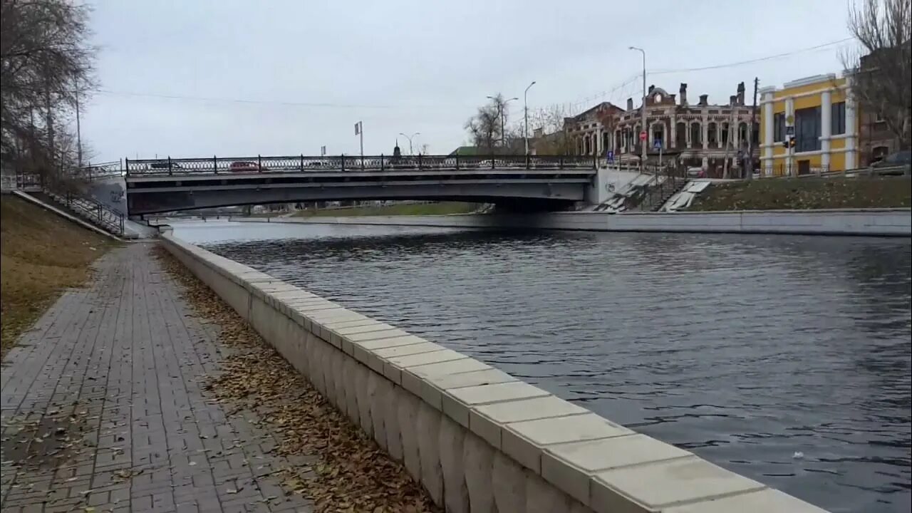 Мосты каналы астрахань. Кутум астрахань. Мелиорационные каналы астрахань. Мосты каналы астрахань. Варвациевский канал в астрахани.