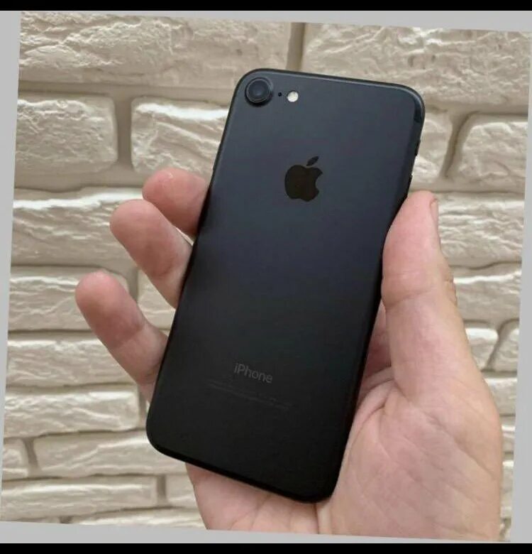 Айфон 7 черный. Iphone 7 черный. iphone 7 черный матовый. айфон 7 блэк матовый. iphone 7 черный 32.