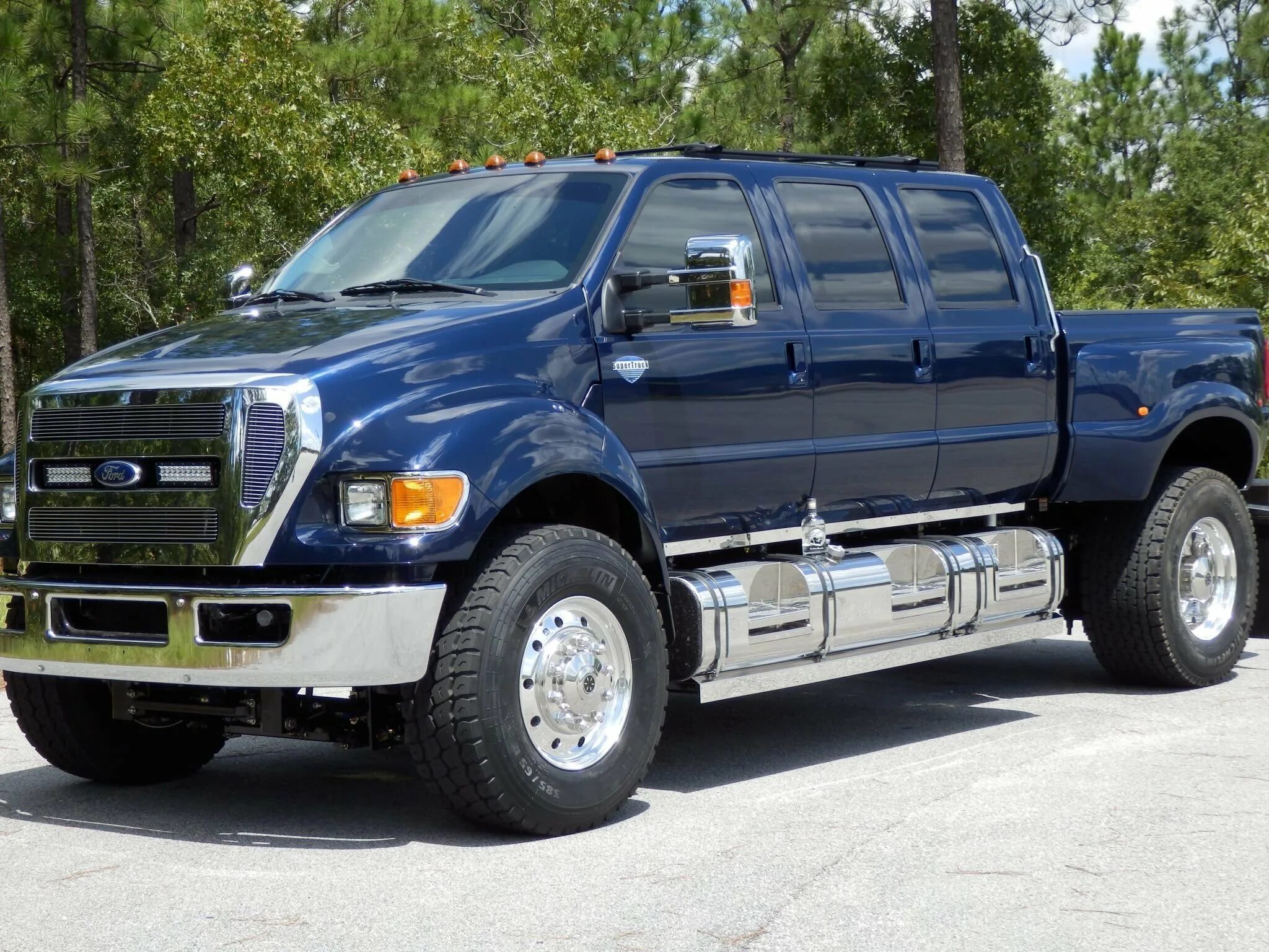 Форд большой пикап. Ford f650. Форд ф 650. Ford f650 и f150. Ford f-650 Truck.