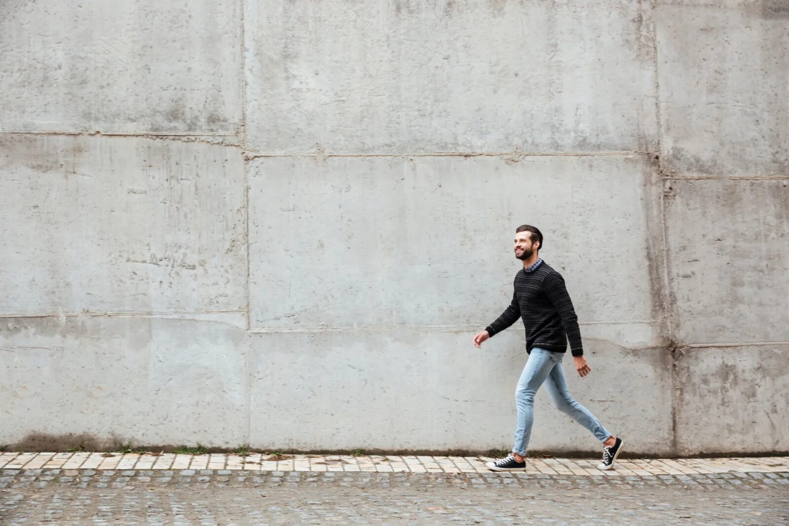 Jay walking is. Мужчина шагает. a man walking on the street. man walk street. walking man street.