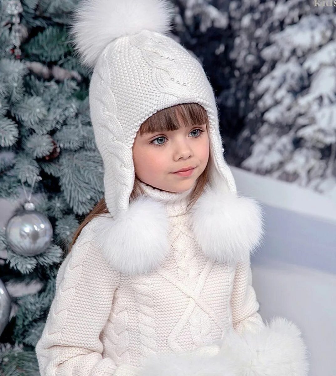 Вяжем шапку для девочки