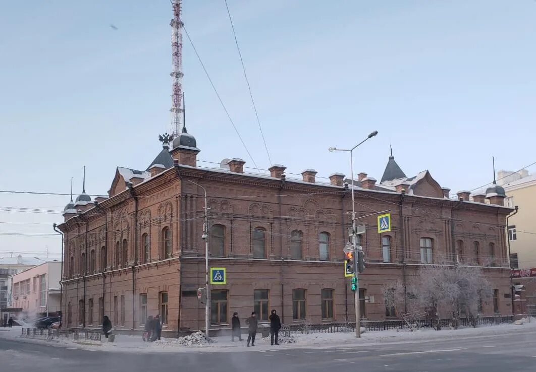 Национальная библиотека якутии сайт. Национальная библиотека Республики Саха Якутия. Библиотека им. Пушкина Якутск. Здания национальной библиотеки Якутск. Г Якутск Национальная библиотека.