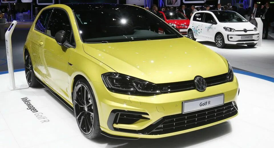 R performance. Golf 7.5r жёлтый. golf 7 gold. golf r performance. фольксваген перфоманс.