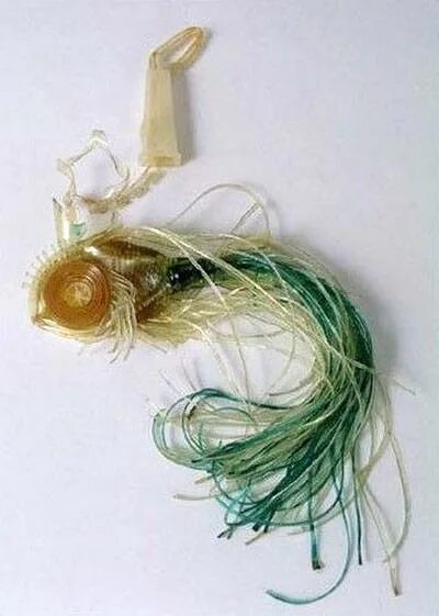 Рыбка из капельницы инструкция. Рыбки из капельницы ссср. игрушки из капельницы. рыбка из капельницы. сувениры из капельницы.