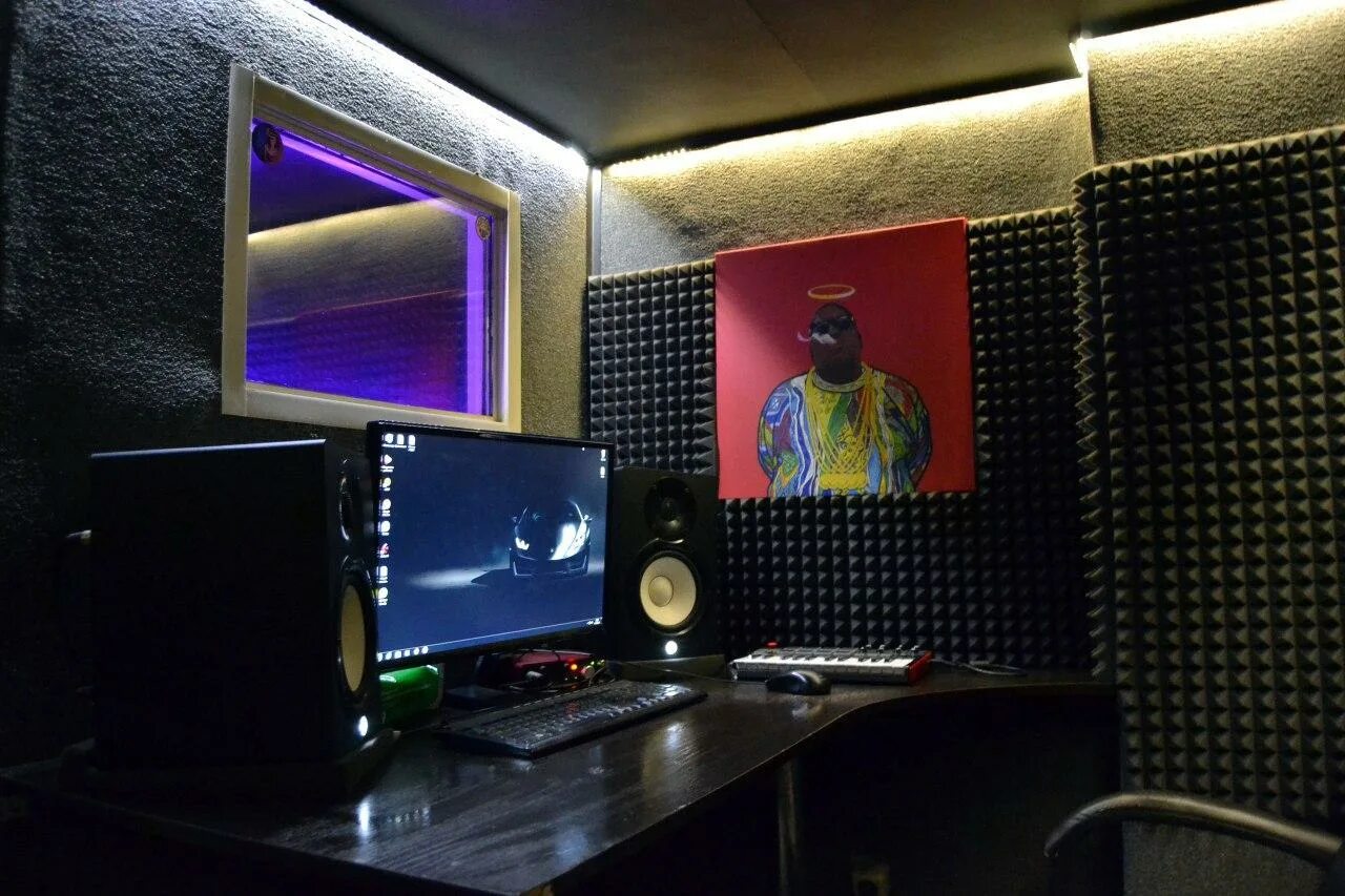 R картинка. Студия звукозаписи липецк. Zero cult inside out 2015. 13 records. 13 район логотип.