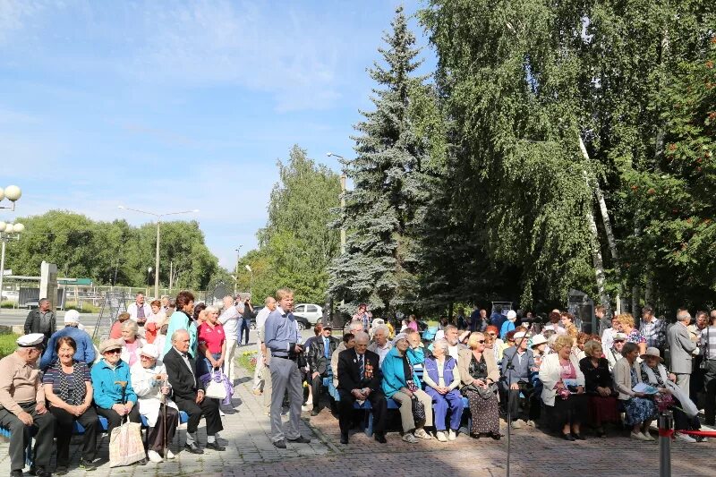 строитель озерск