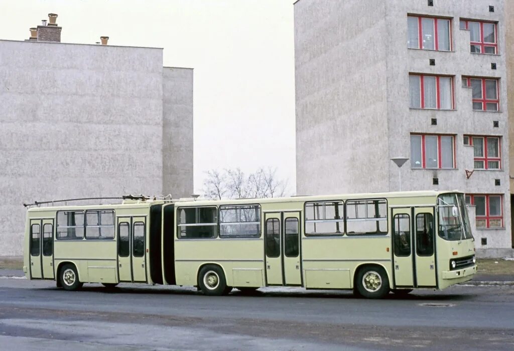 Ikarus 280t. Икарус 280т. Троллейбус Ikarus 280t. Автобус Икарус 280.