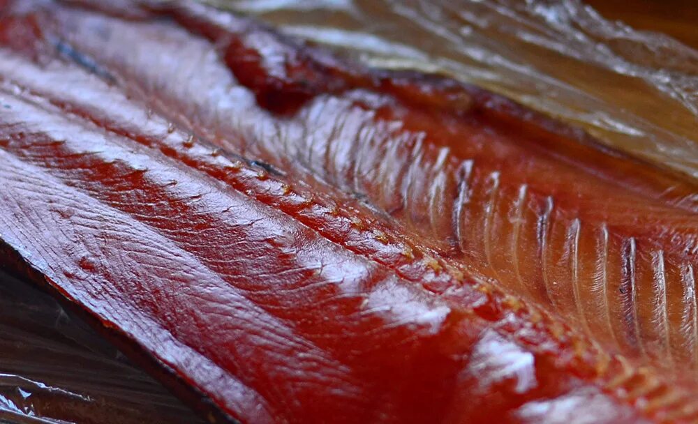 Нерка пласт холодного копчения. Копчение нерки. Копчение нерки. Копченая нерка холодного копчения. Копчение нерки.