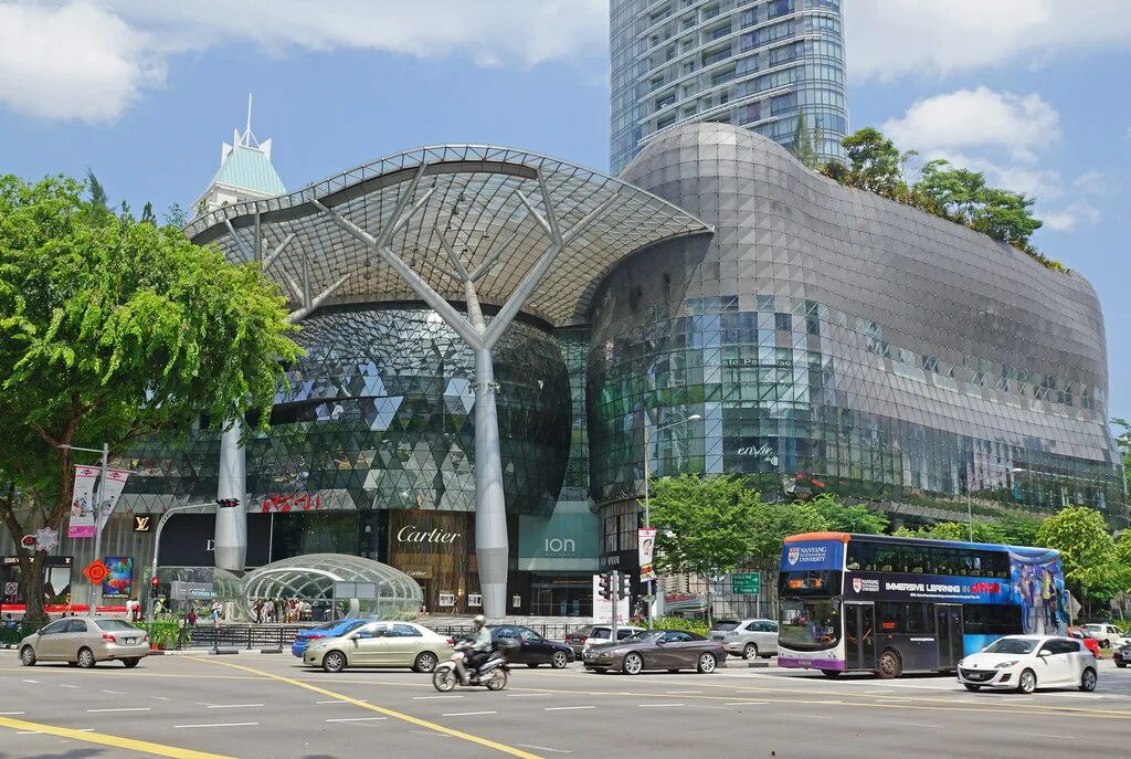 Орчард стрит сингапур. Орчард роуд сингапур фото. Улица orchard road в сингапуре. Orchard road сингапур hotels. Orchard hotel singapore.