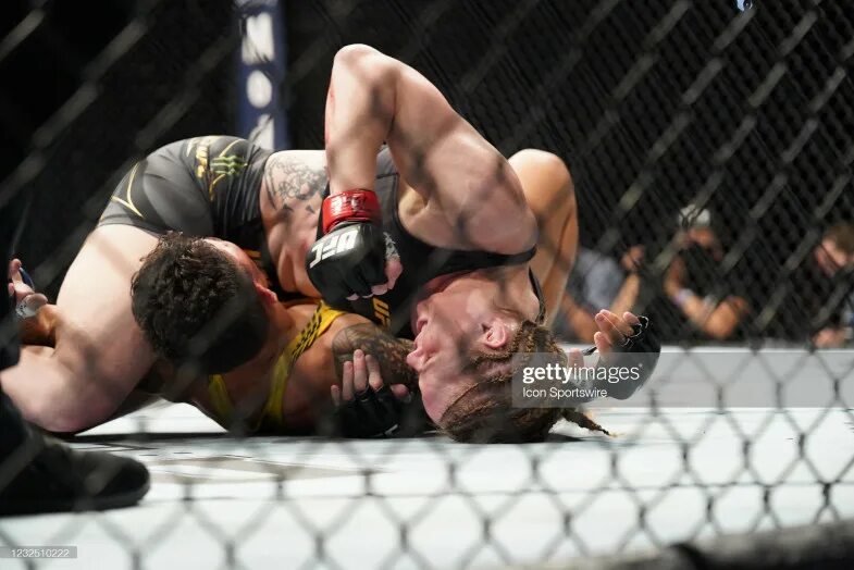 Валентина шевченко мма. Шевченко драка. Николай сванидзе и максим шевченко драка. Николай сванидзе и максим шевченко. Шевченко драка.