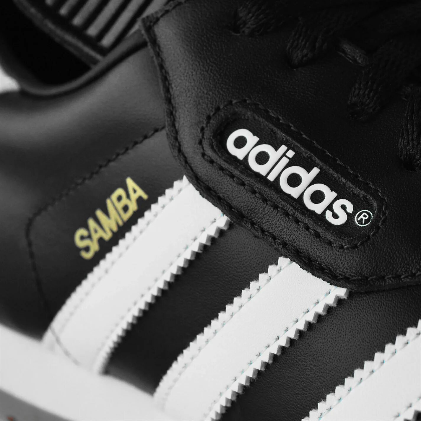 Adidas Samba super. Adidas Samba язычок. Adidas Samba с тройным язычком. Adidas Version 3. Версии адидас