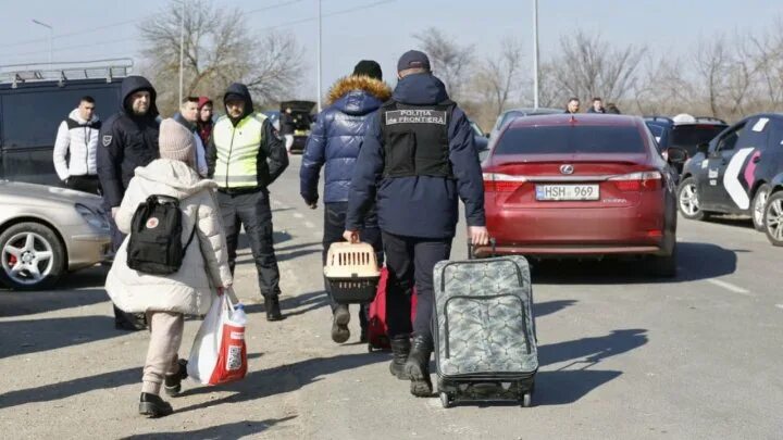 Как обстоят дела на границе с украиной. Молдова беженцы Украины. Беженцы в Молдове. Украинские беженцы в Молдове. Русские беженцы.