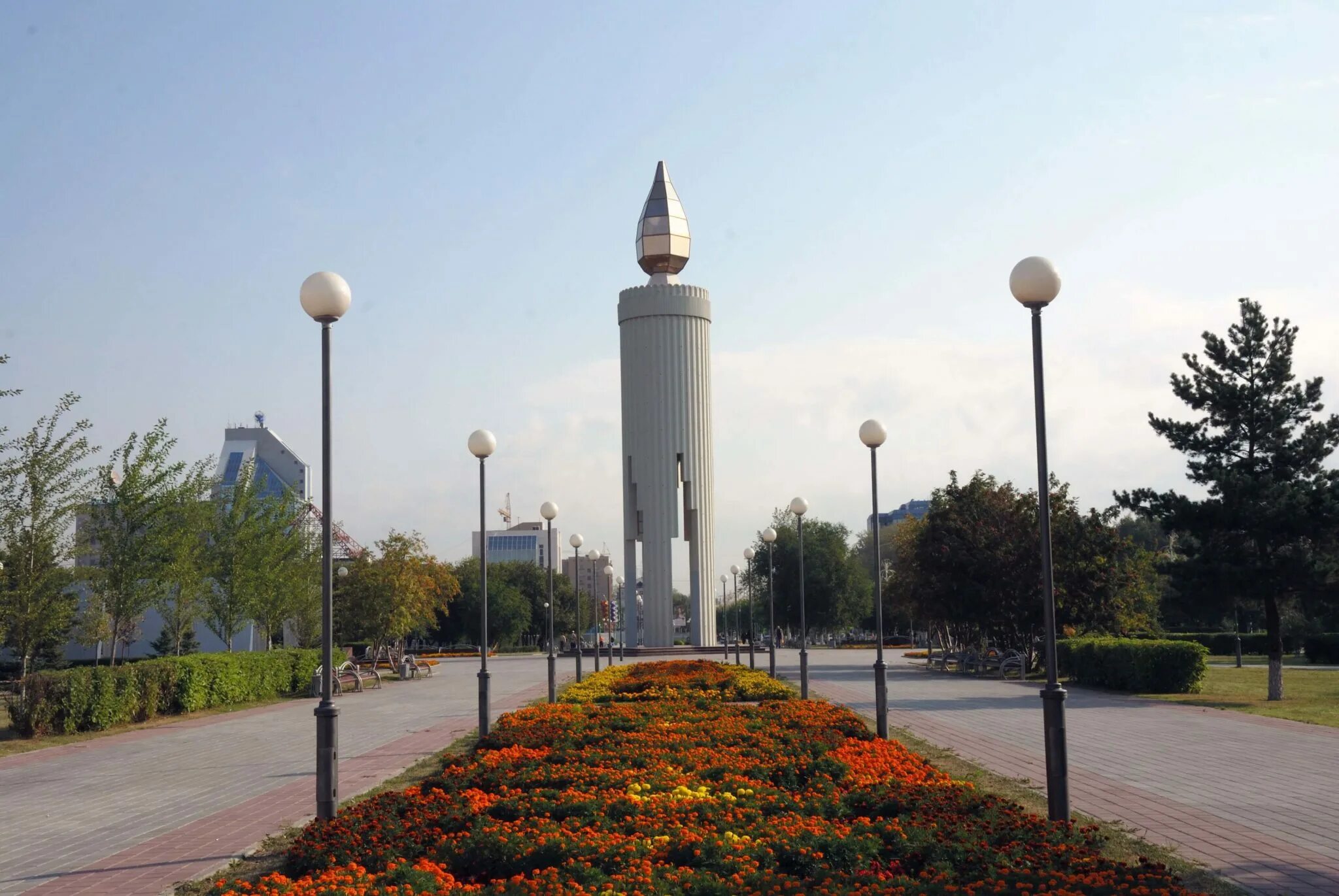 Мемориал памяти Тюмень. Площадь памяти Тюмень. Памятник на площади памяти в Тюмени. Свечка Тюмень площадь памяти.