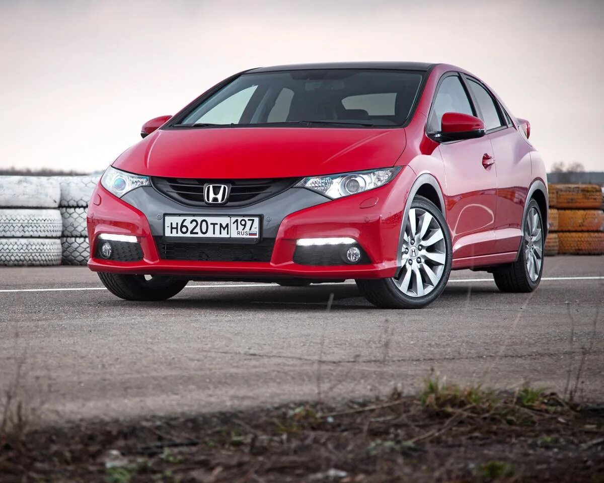 Тест драйв хонды. Honda Civic 5d. Honda Civic 5d 2.2. Honda Civic 5d 2021. Honda Civic 5d 2014.