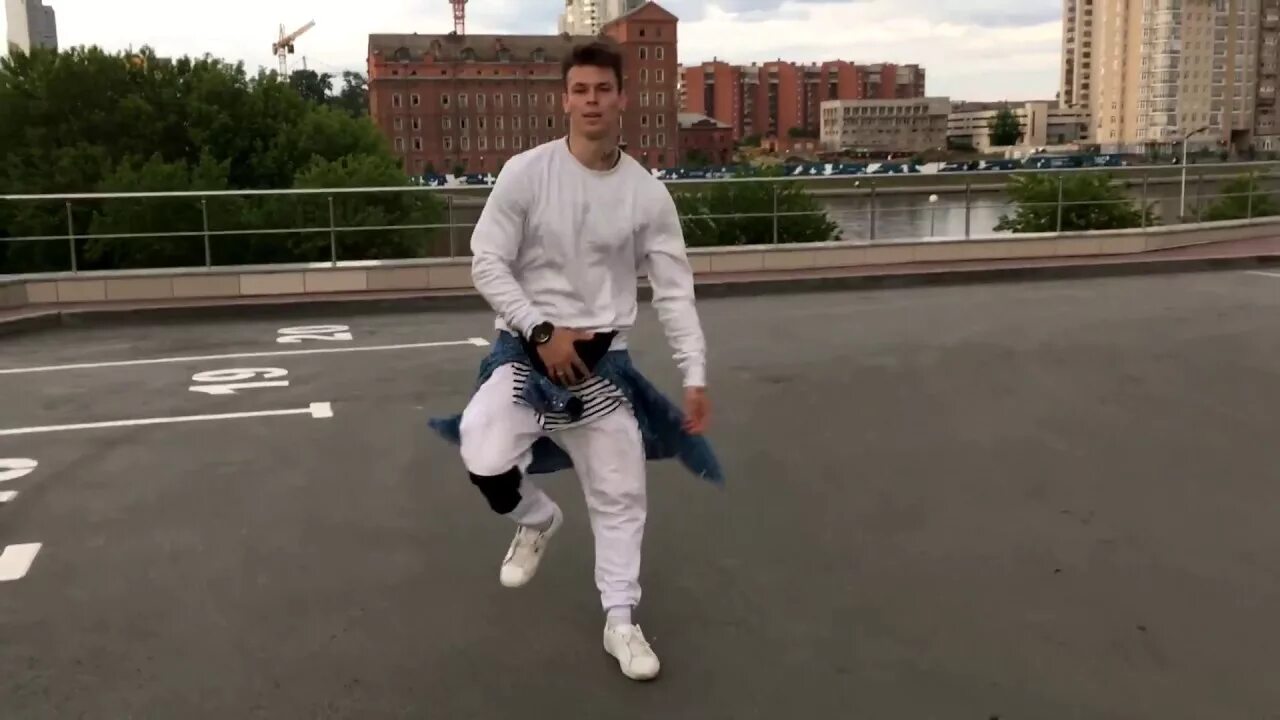 Певцы которые танцуют