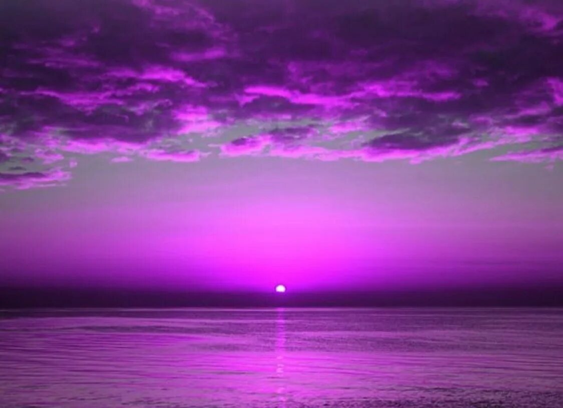 Розово фиолетовые картинки. Фиолетовое небо. Лиловый закат. Фиолетово розовый. Фиолетовый цвет.
