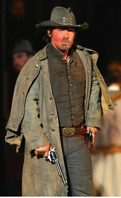 Джона хекс меган фокс. Джош бролин джона хекс. Меган фокс джона хекс 2010. Джона хекс. Джона хекс.