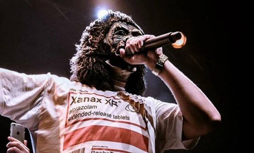 Первый альбом паши техника