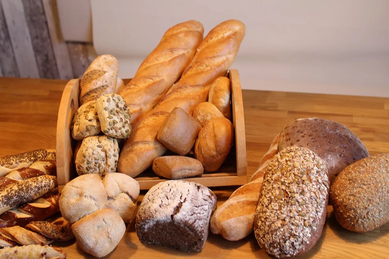 We ve got bread. Пекарня Житница Томск. Хлеб. Хлеб и хлебобулочные изделия. Сложные хлебобулочные изделия.