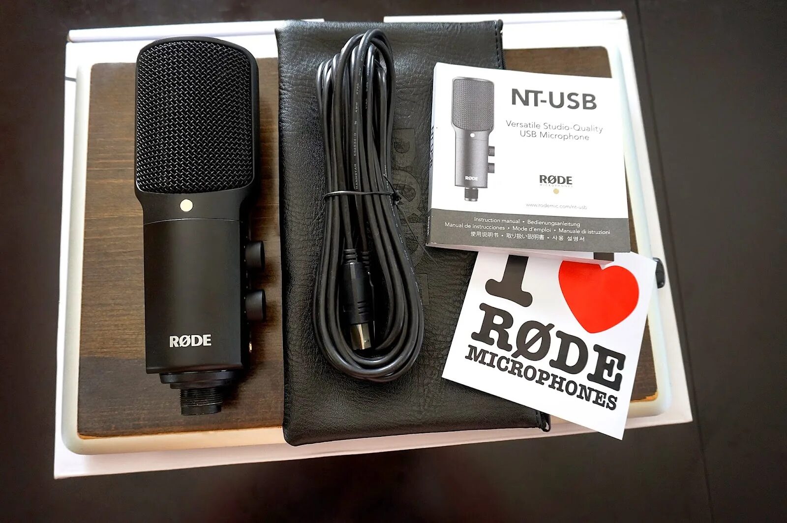 кабель аудиоквест карбон usb. Usb review. Usb4. Usb review. 0 3.